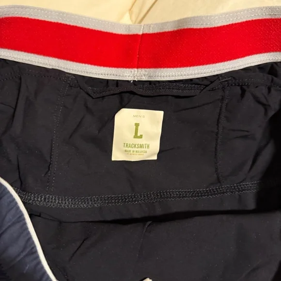 Tracksmith Strata OTQ Race Short, Large, Navy - Picture 2 of 4